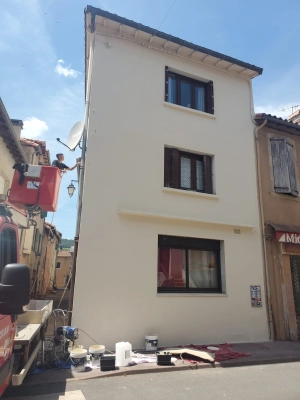 <br />
<b>Deprecated</b>:  htmlspecialchars(): Passing null to parameter #1 ($string) of type string is deprecated in <b>/home/u272898465/domains/renovation-millau.fr/public_html/templates/galerie.php</b> on line <b>351</b><br />
