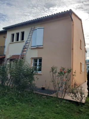 <br />
<b>Deprecated</b>:  htmlspecialchars(): Passing null to parameter #1 ($string) of type string is deprecated in <b>/home/u272898465/domains/renovation-millau.fr/public_html/templates/galerie.php</b> on line <b>124</b><br />
